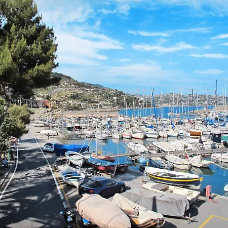 La Marina By Interhome Appartement Vallecrosia